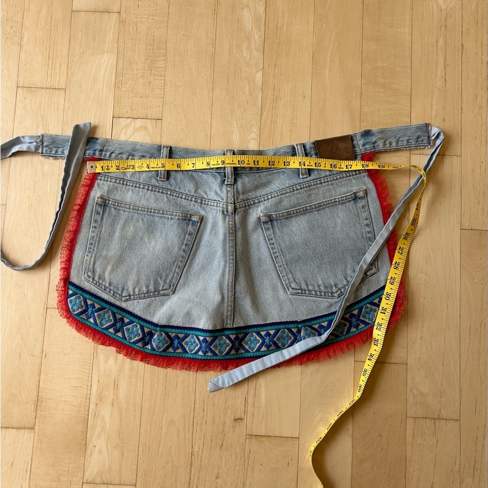 Novelty Jeans Pockets Apron - Picture 3 of 5